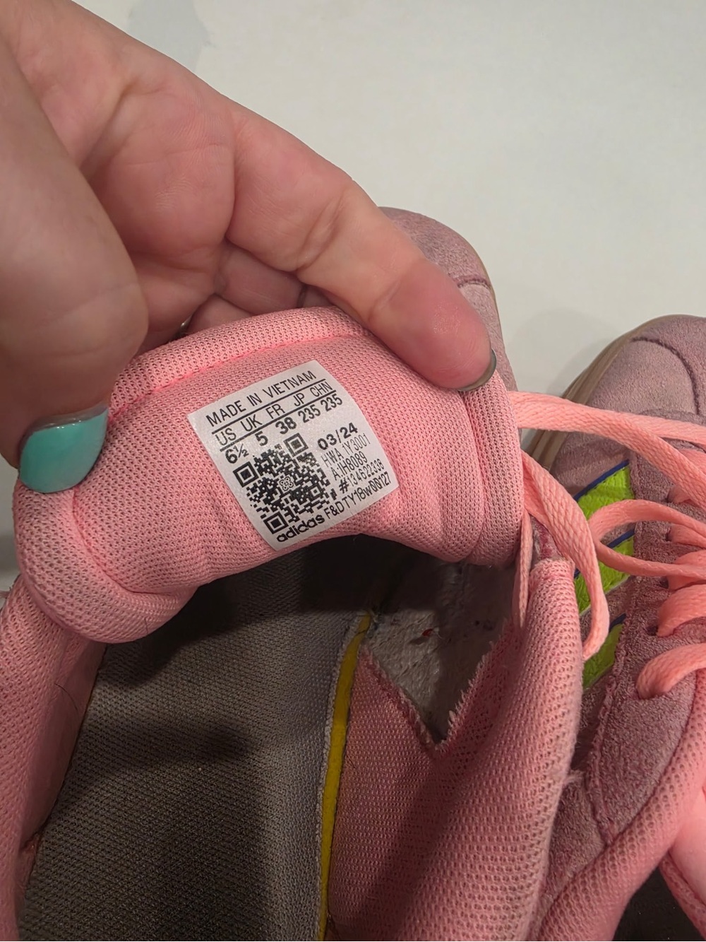 adidas Pink Suede Sneakers with Lime Accent - Picture 4 of 9